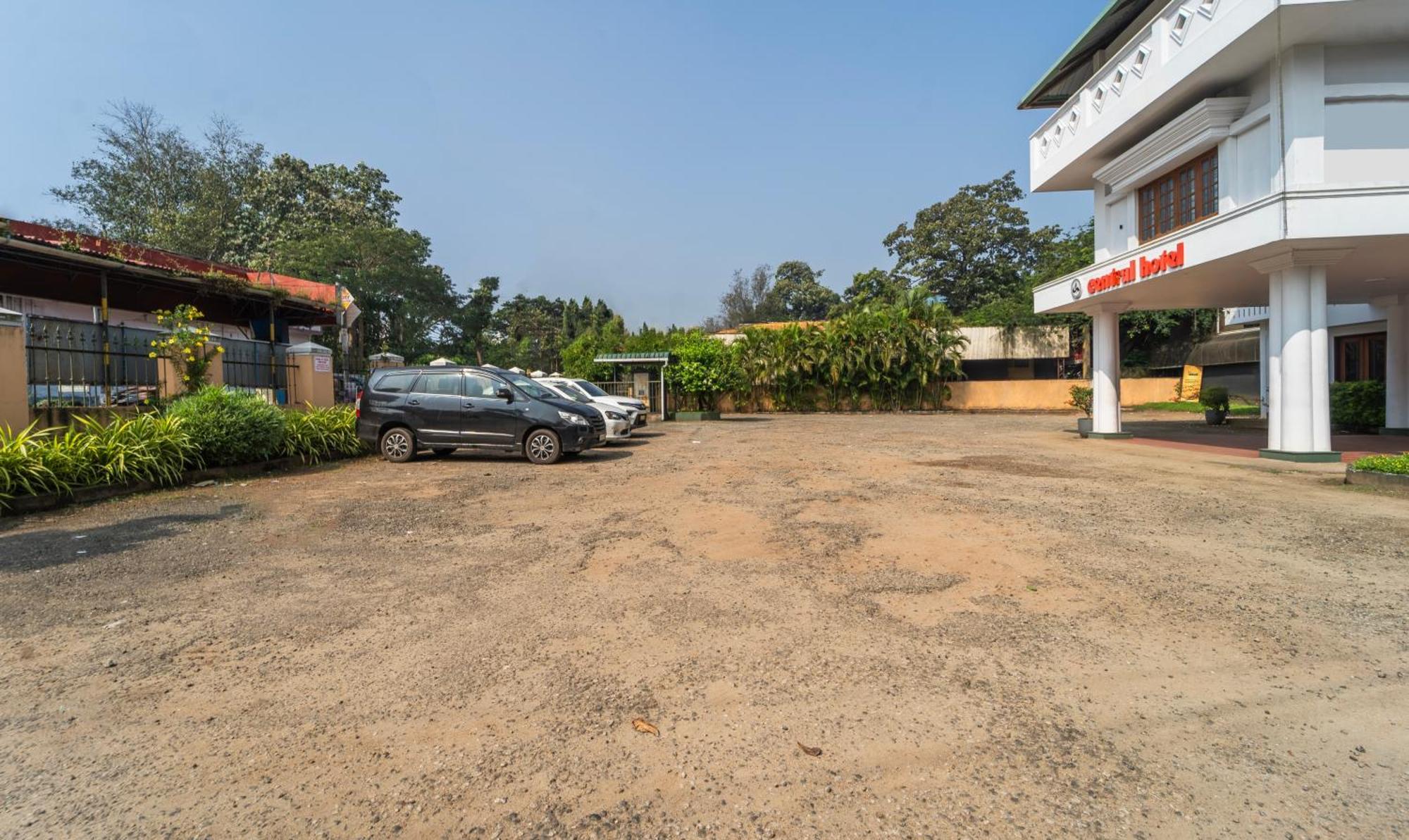 Treebo Central Thrissur Exteriör bild